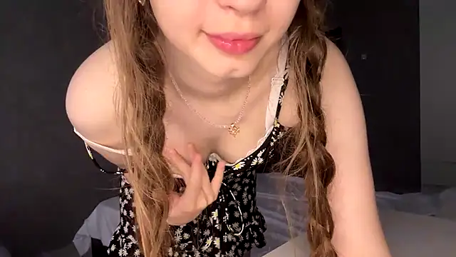 Emily_Mur_: απευθείας συνομιλία ΧΧΧ