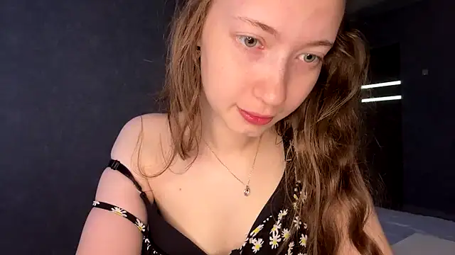 Emily_Mur_ Live XXX-Chat