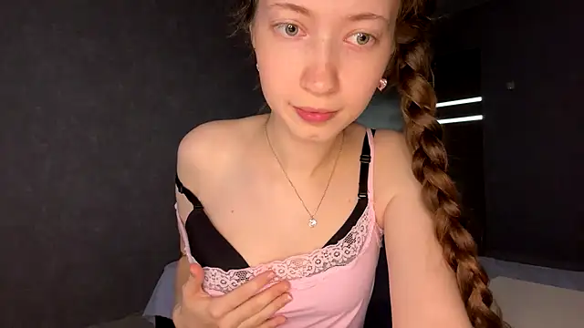 Emily_Mur_ 라이브 XXX 채팅
