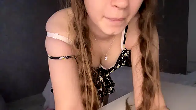 دردشة Emily_Mur_ الجنسية المباشرة