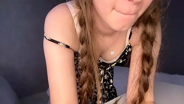 Emily_Mur_'s Live XXX Chat