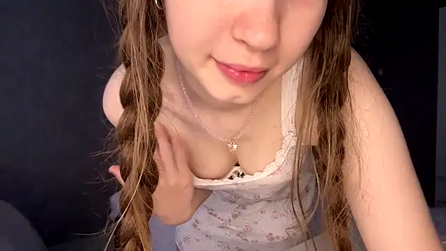 XXX chat uživo modela Emily_Mur_