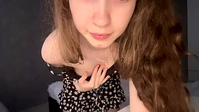 Emily_Mur_ 라이브 XXX 채팅