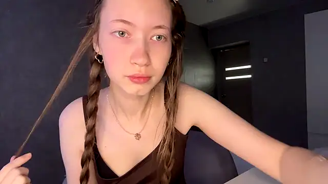 Živý XXX chat Emily_Mur_