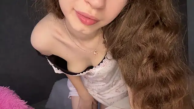 Živý XXX chat Emily_Mur_