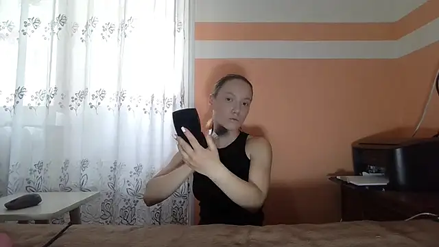 Chat soba uživo modela JulianeHedgpeth