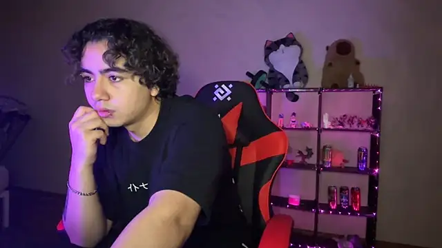 _ELIGOS_'s Webcam Show