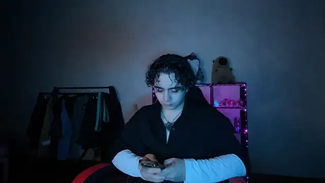 _ELIGOS_'s Webcam Show