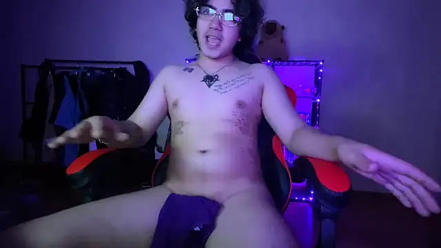 _ELIGOS_ webcam show