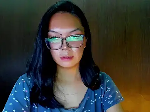 Show modela mamacitttaa na web-kameri