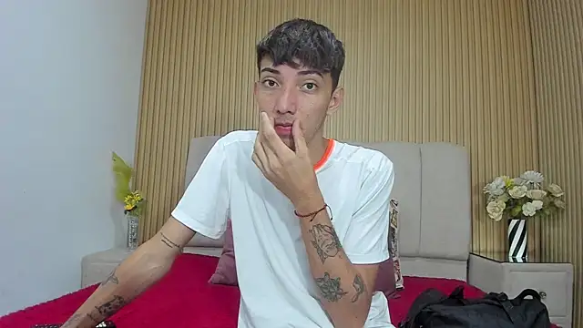 عرض كام MichaelVasquex