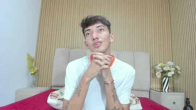 MichaelVasquex 在線直播表演