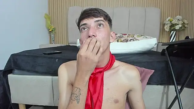 MichaelVasquex Show Webcam