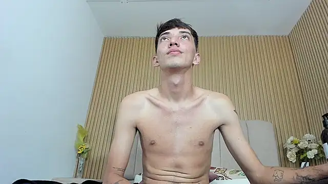 MichaelVasquex Show in webcam
