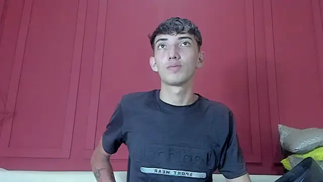 MichaelVasquex Adlı Modelin Web Kamerası Şovu