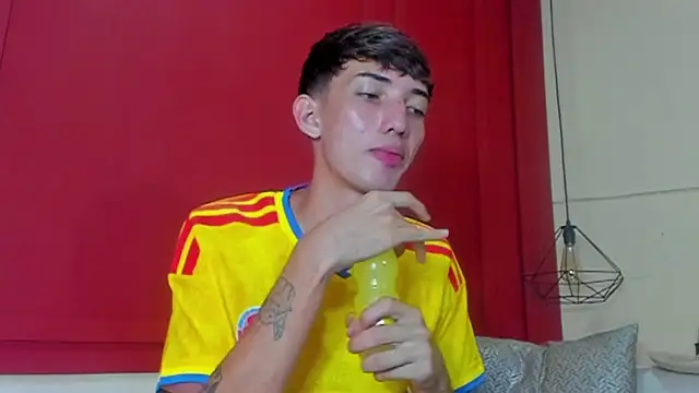 MichaelVasquex Show Webcam