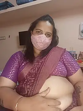 pirainilla Show in webcam