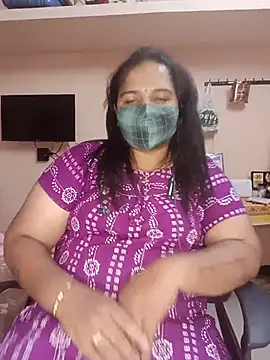 pirainilla's Webcam Show