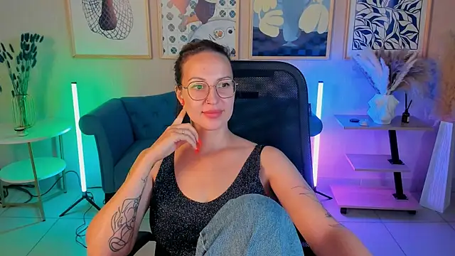 Charlotte_Hudson's Webcam Show