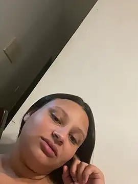 julia_moreira Live Chatraum
