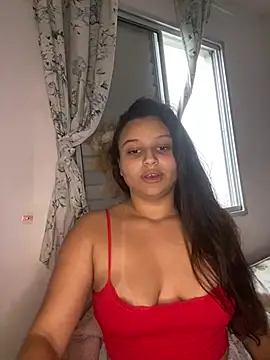 julia_moreira's Live XXX Chat