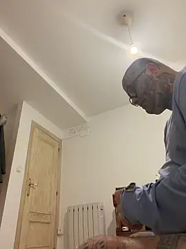 albertogg12 webcam show