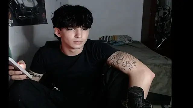 Archangel__ Show in webcam