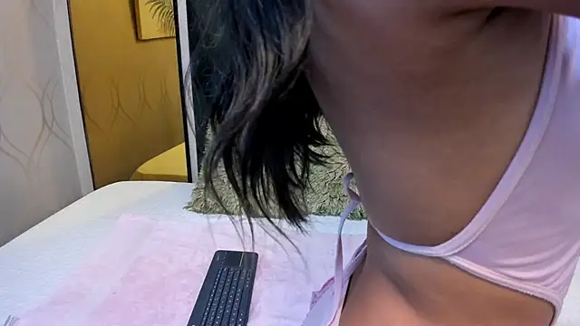 doll_skinny18's Live XXX Chat