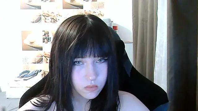 NoirEva Adlı Modelin Canlı XXX Sohbeti