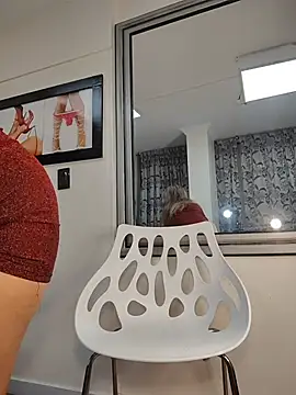 LilithBoneth 라이브 XXX 채팅