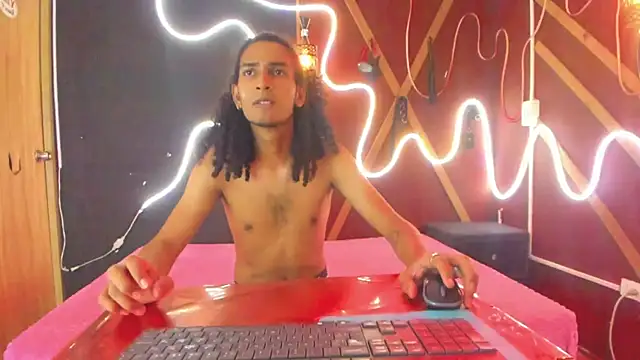 EsbenChormak – webcam-show