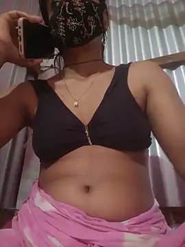 Hotgirl-sara-97 网络  视讯表演