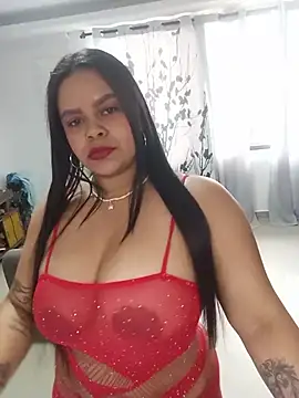ASIAKIT Adlı Modelin Canlı XXX Sohbeti