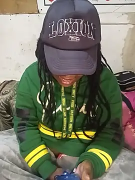 Chat +18 de NosieB ao vivo
