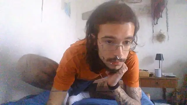 Seks show uživo modela franchinopaneevino na kameri