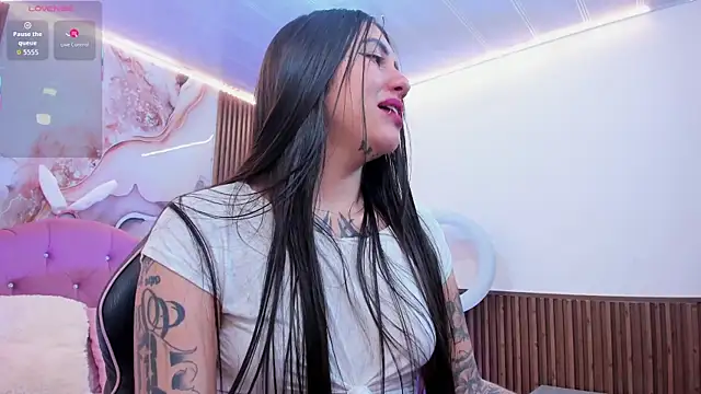 Živá chatovací místnost Kiara_tay