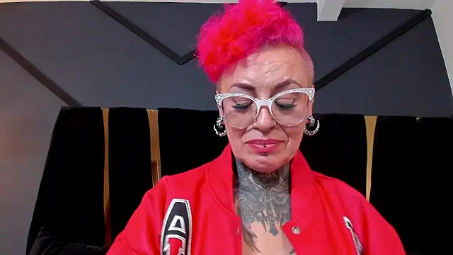 Chat +18 de mistress_sandy ao vivo