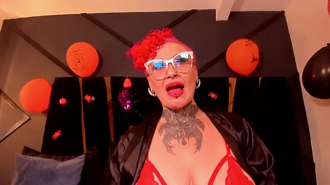 mistress_sandy webcam show