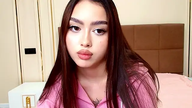 Chat XXX en directo de maddie_perezz
