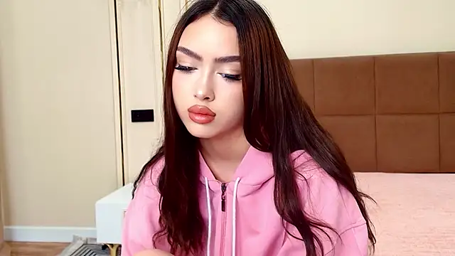 Chat XXX en directo de maddie_perezz