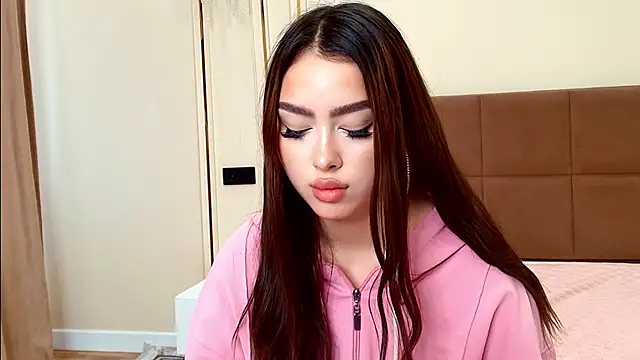 XXX chat uživo modela maddie_perezz