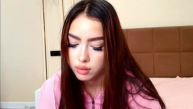 maddie_perezz 现场XXX聊天