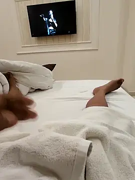 MrgigoloNCRRR9's Webcam Show