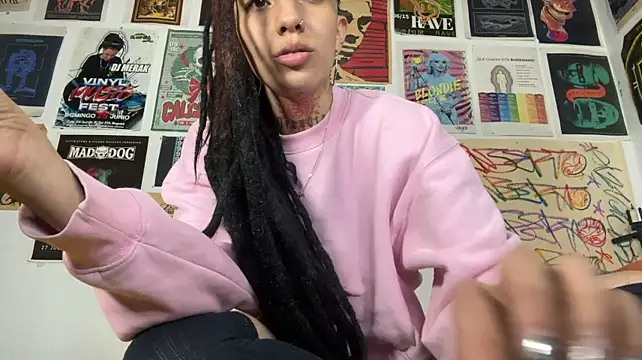 Czat XXX na żywo – niah_11