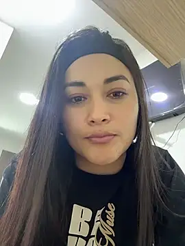 Tatiana123_ live XXX chat