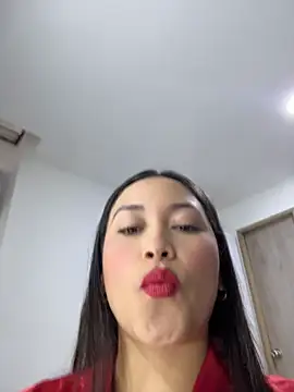 Tatiana123_ live XXX chat