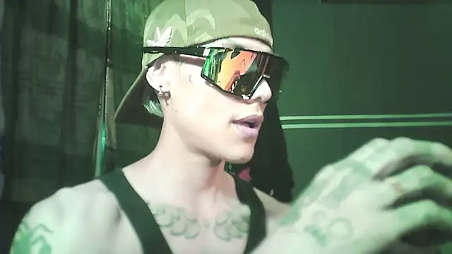 maxwell_crazy1 Webcam Show