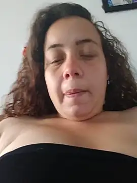 amaia_15's Live XXX Chat