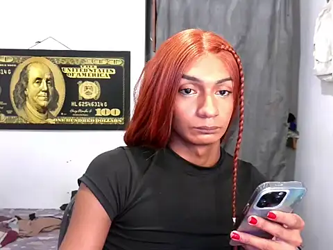 הופעת וובקאם של Alexxasexy