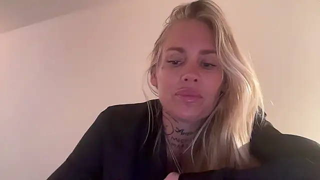 Arousing_Aria_38 Webcam Show